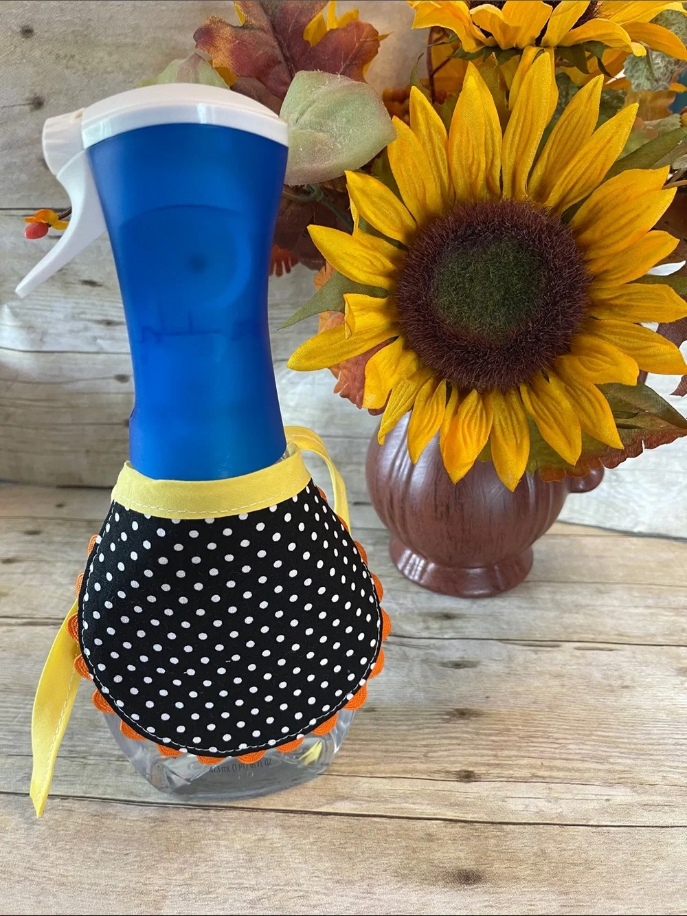 Reversible Apron Dish Soap Bottle - Dawn Powerwash - Fall/ Thanksgiving